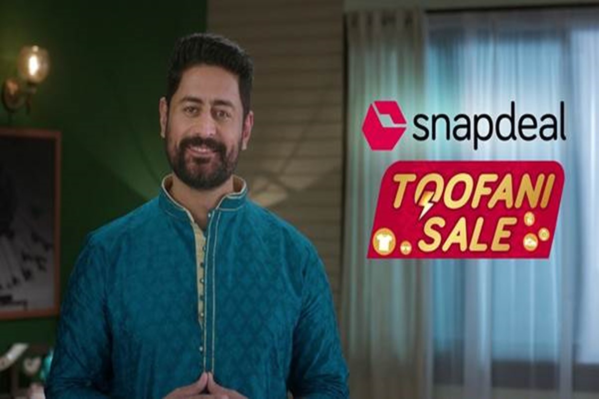 This festive season, Snapdeal is running regional campaigns and has collaborated with popular social media influencers.