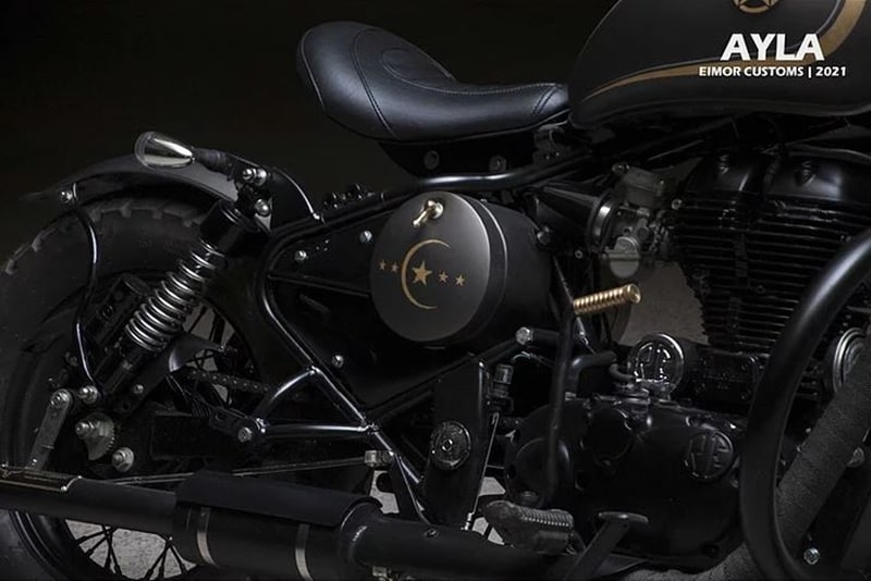 No changes have been made to the engine. The motorcycle continues to be powered by a 346cc, air-cooled, single-cylinder units. In its BS6 guise, this engine can generate a maximum power of 20 hp and a peak torque of 28 Nm, and is paired to a five-speed gearbox.