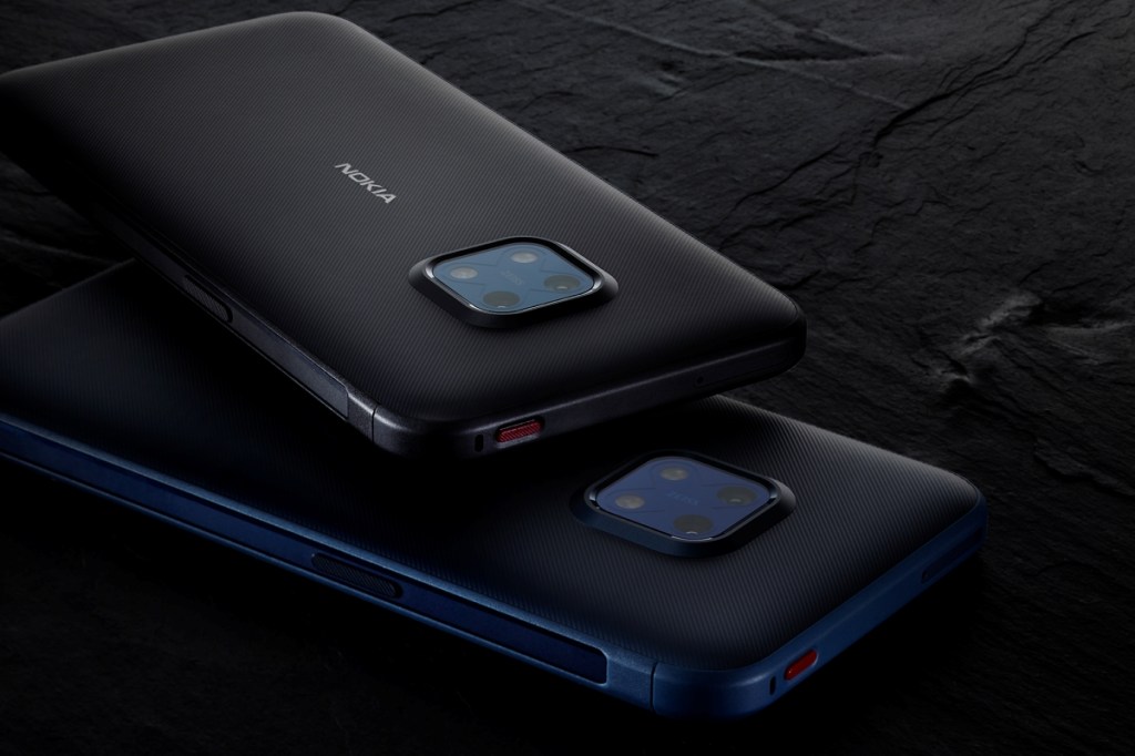 The XR20 is both IP68 and MIL-STD810H-certified.