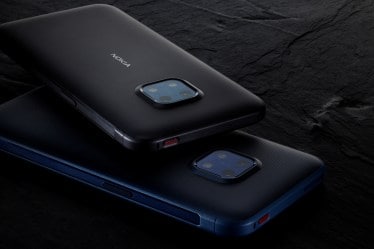 The XR20 is both IP68 and MIL-STD810H-certified.