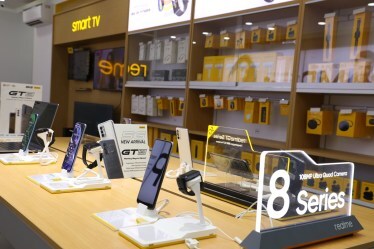 realme - Image 2