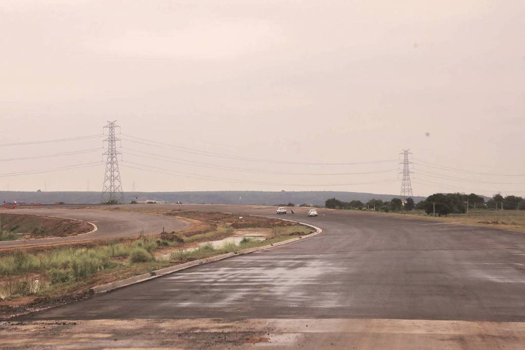 Delhi Mumbai Expressway, near Sohna, Haryana, on Thursday, September 16, 2021. Express photo by Abhinav Saha