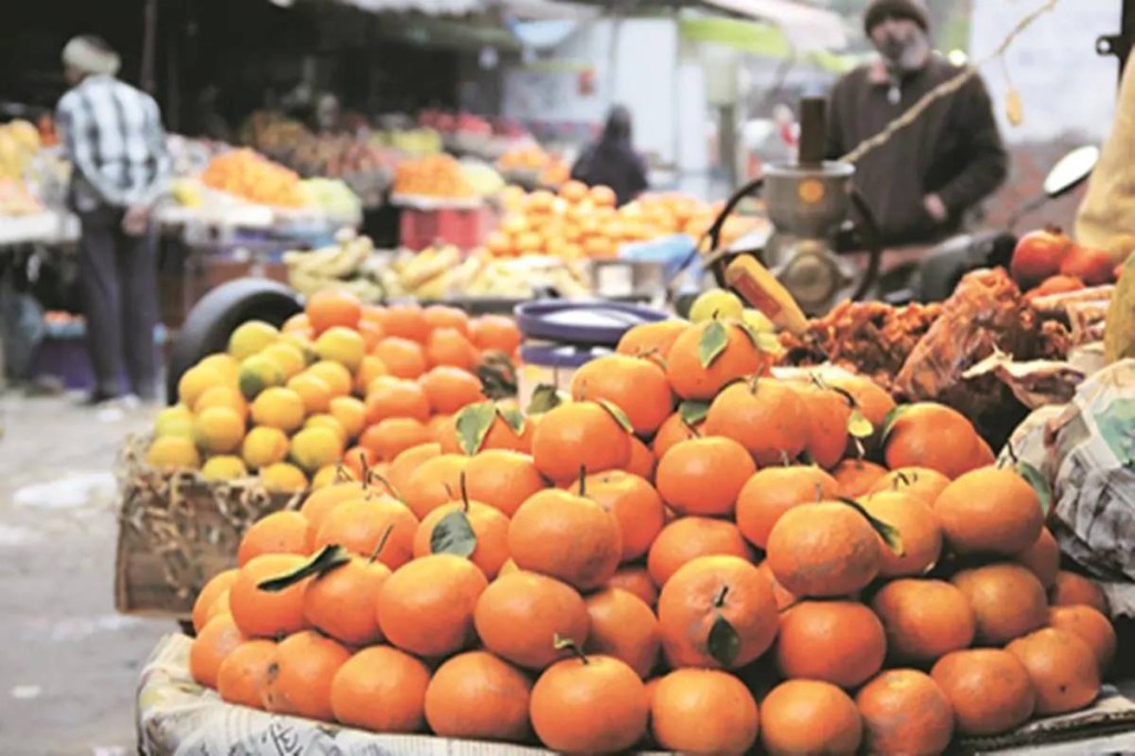 Punjab alone produces about 10-11 lakh tonnes of the kinnow fruit every year.