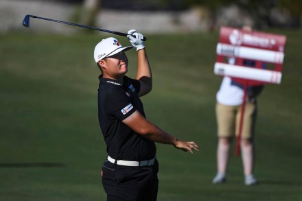 Sungjae Im hits out of the faraway during the Shriners Children's Open golf tournament, Sunday, Oct. 10, 2021, at TPC Summerlin in Las Vegas. (AP Photo/Sam Morris)