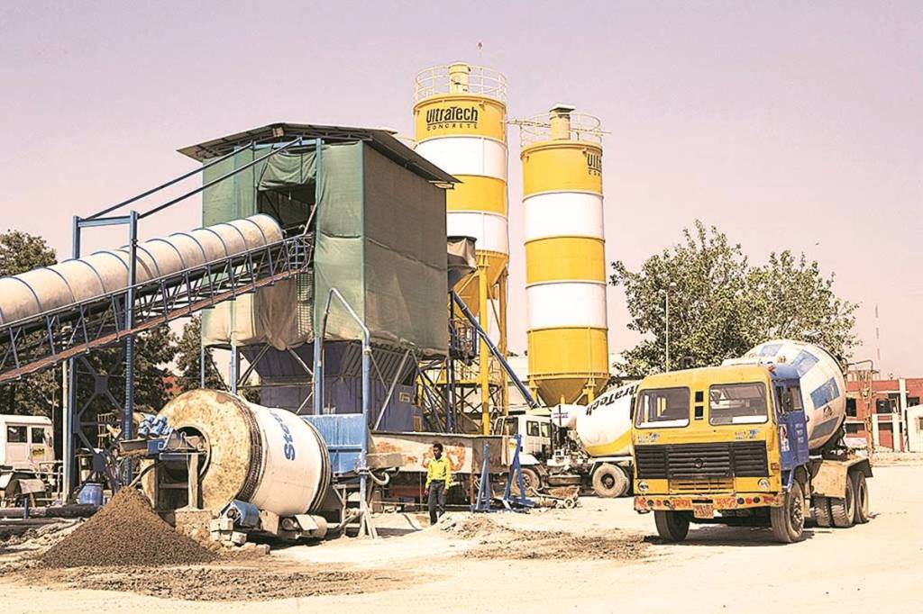 A truck stops at an Ultra Tech Ready Mix Concrete plant in Gurgaon, India, on Wednesday, Oct. 3, 2007. ACC Ltd., India's biggest cementmaker by capacity, said September sales rose 11 percent. The company sold 1.55 million tons of the building material last month, compared with 1.4 million tons in the same period a year earlier. Photographer: Adam Ferguson/Bloomberg News