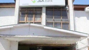 Bank's provisions for bad loans and contingencies for the reported quarter fell to Rs 192.68 crore, as against Rs 324.92 crore in same period a year ago.