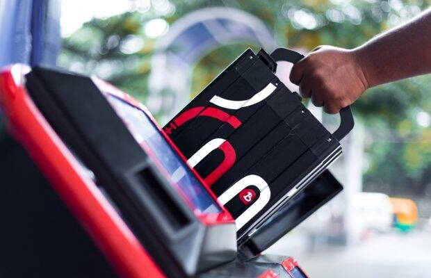 Bounce, Park+ to set up 3,500+ battery swapping stations across India: Details
