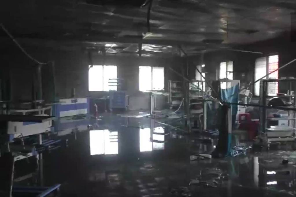 The fire at Ahmednagar District Hospital has been brought under control.