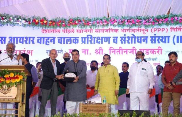 VECV, Phoenix Foundation sets up driver training & research institute in&nbsp;Maharashtra