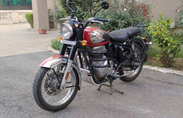 Classic vs Classic: We ride the Classic, and then the decked up Classic