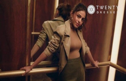 The storyline of the films is set within the everyday, unassuming walls of an elevator that often bear witness to the many moods of the brand’s young, trend-loving consumers. The storyline of the films is set within the everyday, unassuming walls of an elevator that often bear witness to the many moods of the brand’s young, trend-loving consumers.