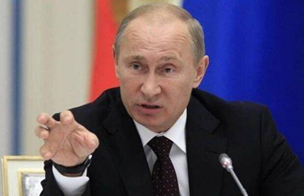 Putin tests experimental nasal vaccine against COVID-19