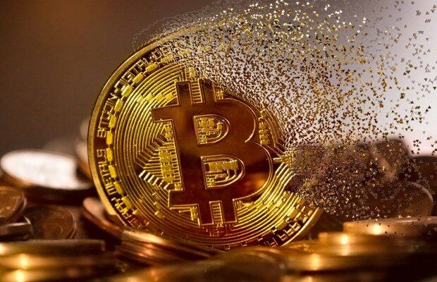 The drop has come just seven days after Bitcoin hit an all-time high price of $68,622 on November 10. (Image: Pixabay)