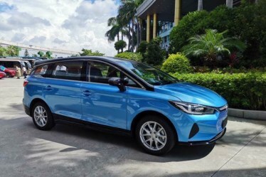 byd e6 electric mpv