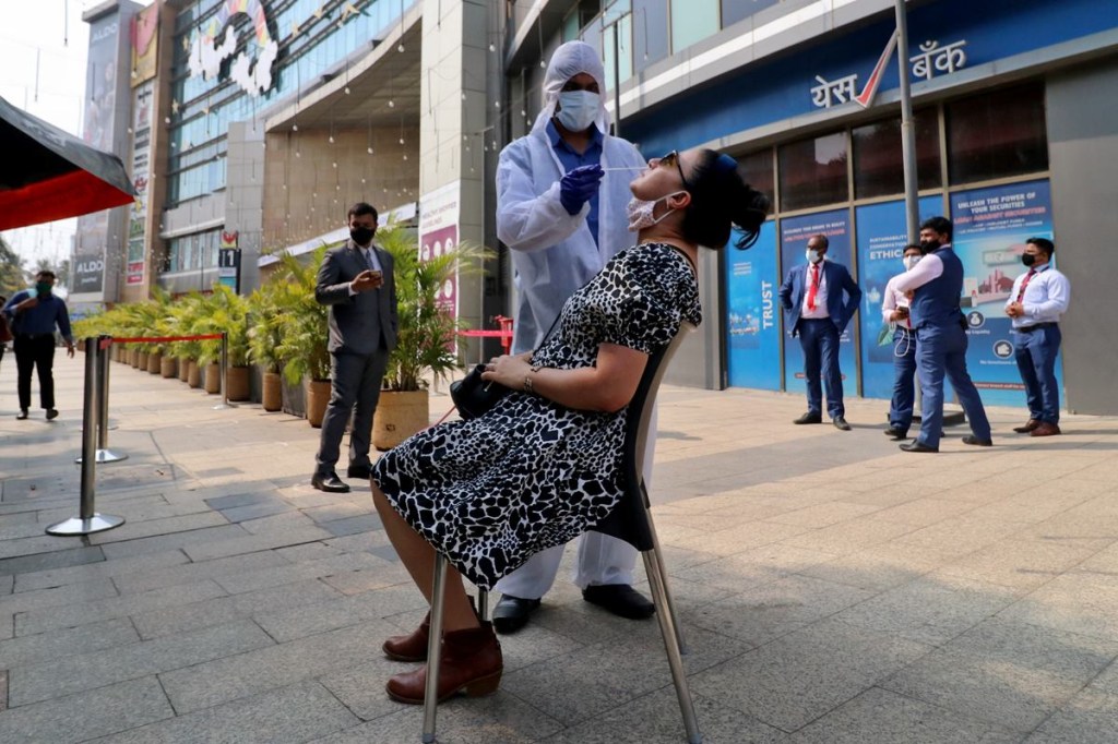 Coronavirus in India, Covid-19 Live update, Coronavirus India Latest Update Live, Coronavirus Vaccine Registrations, Third wave