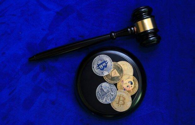 The new bill would seek to prohibit all private cryptocurrencies in India. (image: Pixabay)