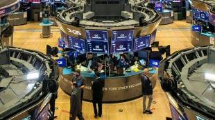 Nasdaq 100 Index, Investors S&P 500, computer, software, Internet, technology stocks,