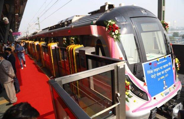 DTO, Pink Line