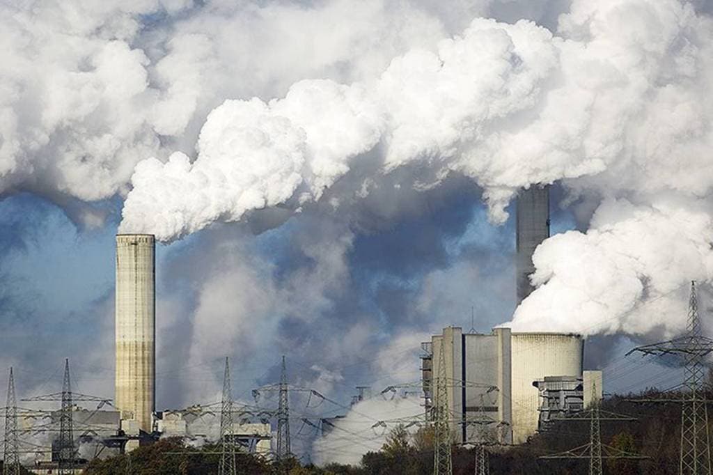 Delhi pollution news: Visible improvement in capital's air quality; city govt to submit lockdown proposal to Supreme Court on Monday