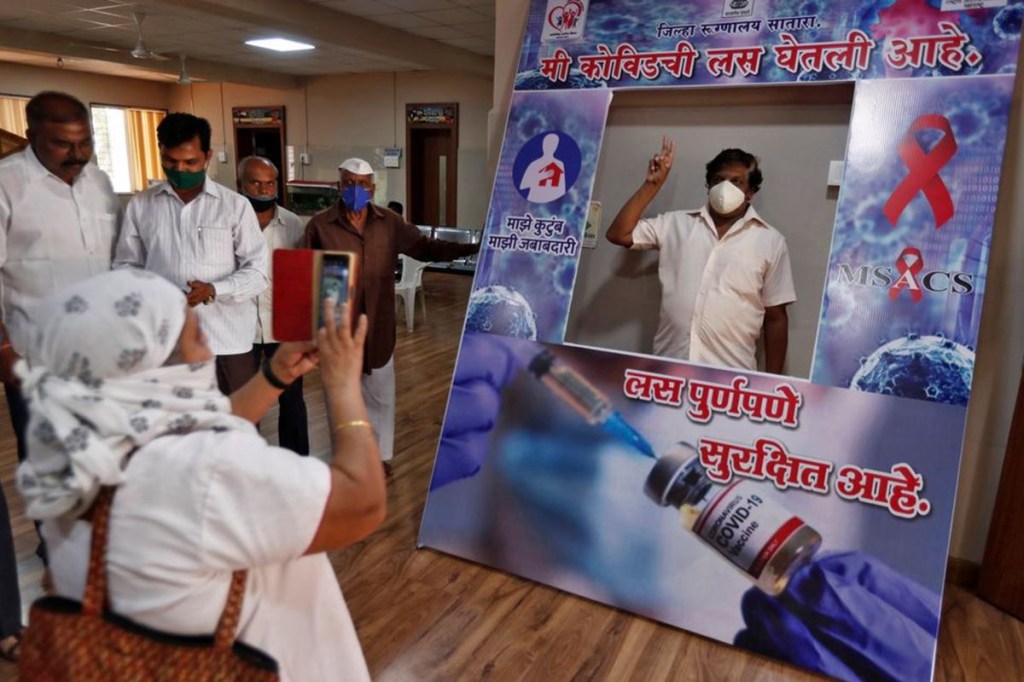 Coronavirus LIVE updates, Covid-19 third wave, festive guidelines, school reopening