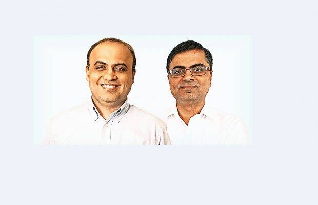 (L-R) Biz2Credit co-founders Rohit Arora (CEO) and Ramit Arora (president)