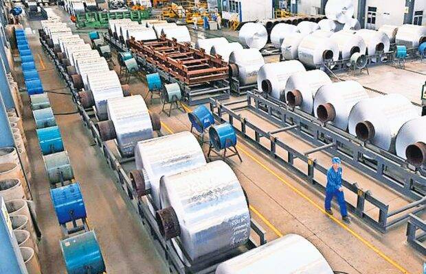 To sustain the mammoth aluminium industry, China is required to import huge quantities of bauxite and also smelter feedstock alumina. To sustain the mammoth aluminium industry, China is required to import huge quantities of bauxite and also smelter feedstock alumina.