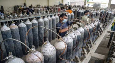 Union Health Secretary Rajesh Bhushan addressed a meeting with states and Union territories to review their status and preparedness regarding medical oxygen devices and systems (PSA plants, LMO plants, oxygen concentrators, medical gas pipeline system) through a video conference, a Health Ministry statement said.