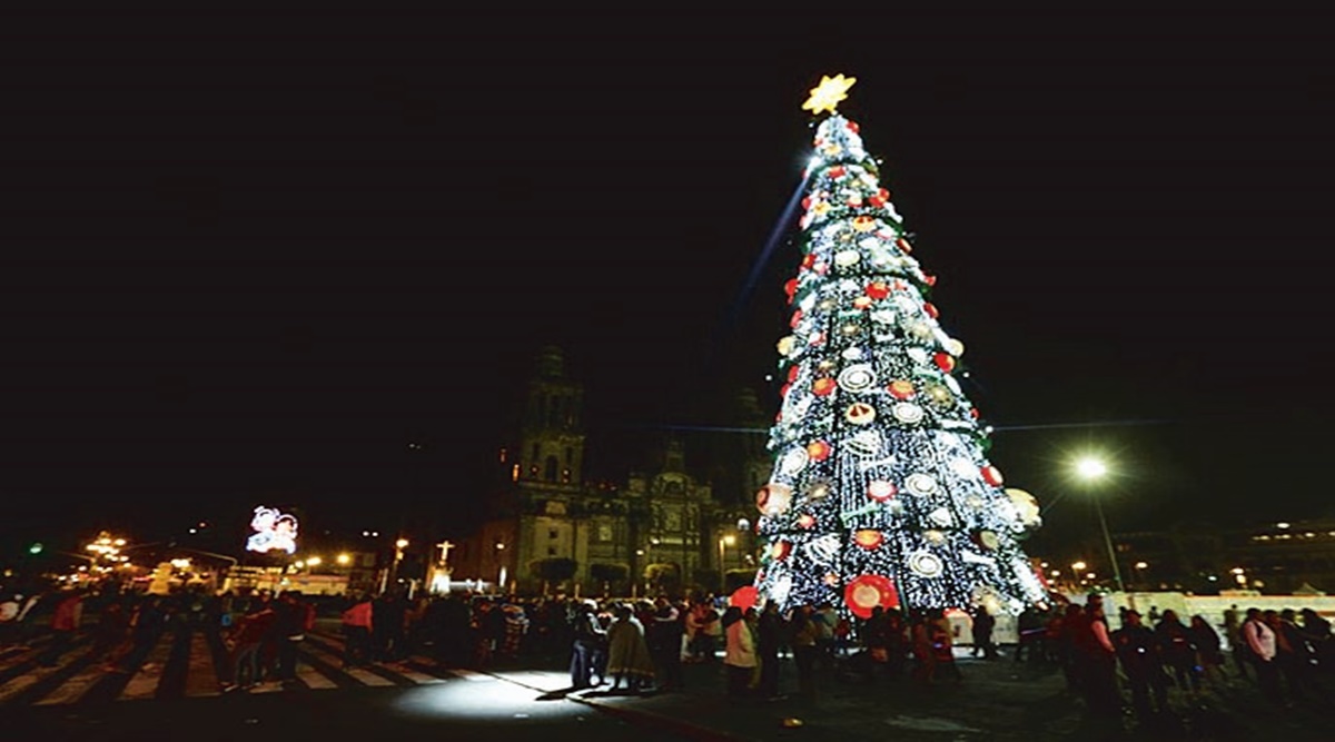 Christmas carols in Mexico are called villancicos, which are also translations of English songs. Christmas carols in Mexico are called villancicos, which are also translations of English songs.