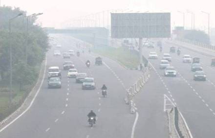 Hours after the rebuke, Delhi environment minister Gopal Rai announced closure of all schools till further orders. Hours after the rebuke, Delhi environment minister Gopal Rai announced closure of all schools till further orders.