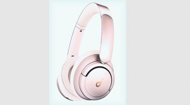 Music, work, gaming and health—the device makers have seen healthy growth in sales of wired or wireless headphones, and are rapidly introducing newer products at regular intervals.