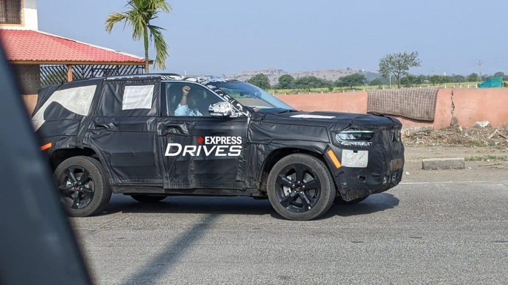 2022 Jeep Meridian spotted on Indian soil: Wears production-spec attire