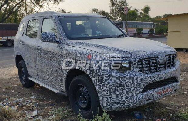 2022 Mahindra Scorpio front
