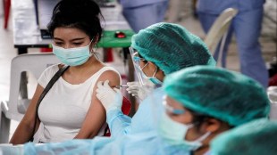 India has a fully-vaccinated population of 39.7% (60% with at least one dose). (File/Reuters)