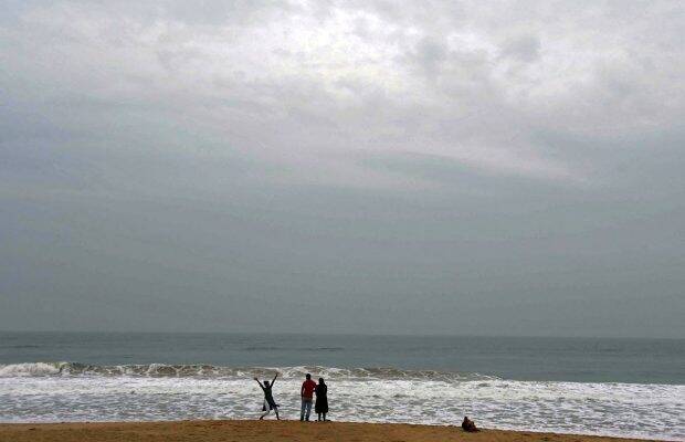 Cyclone Jawad Live Updates: IMD says Jawad likely to weaken and hit Puri coast as a deep depression; Paradip, Bhubaneswar hit by torrential rains Cyclone Jawad Live Updates: IMD says Jawad likely to weaken and hit Puri coast as a deep depression; Paradip, Bhubaneswar hit by torrential rains