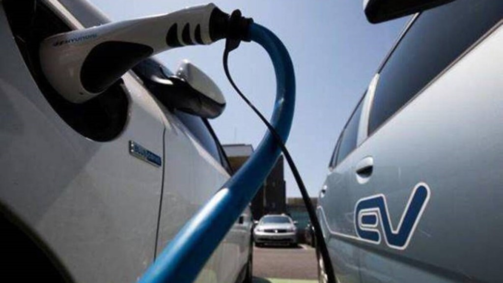 EV charging stations to run on PPP model in Ahmedabad