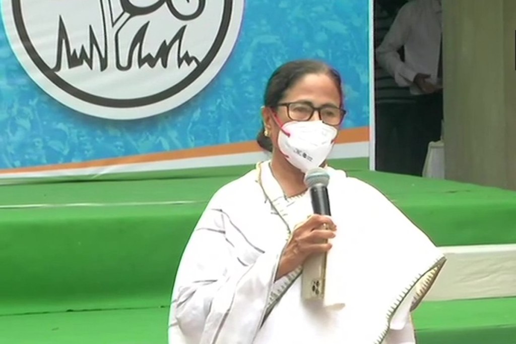 Mamlatdar accused the TMC of being communal and of trying to create a divide between Hindus and Christians for votes. Mamlatdar accused the TMC of being communal and of trying to create a divide between Hindus and Christians for votes.
