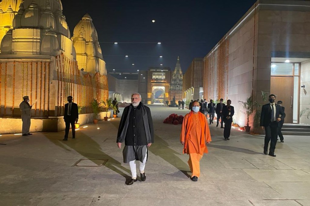 Former Uttar Pradesh CM and BSP chief Mayawati said that inaugurations of half-finished projects are not going to help the BJP. Former Uttar Pradesh CM and BSP chief Mayawati said that inaugurations of half-finished projects are not going to help the BJP.