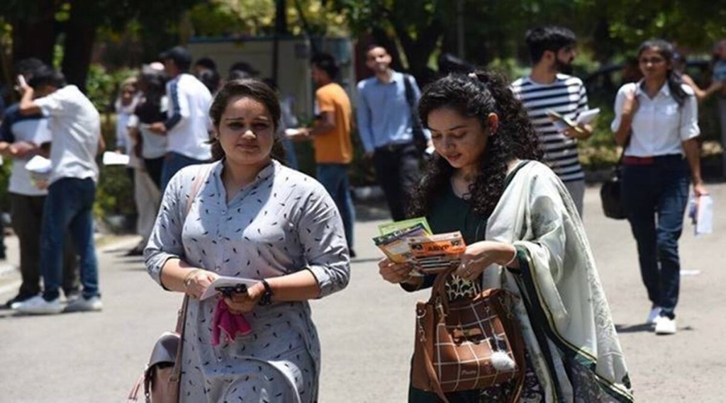 The board is conducting the exam to 4,000 posts of Radio and GD constable posts. (File)