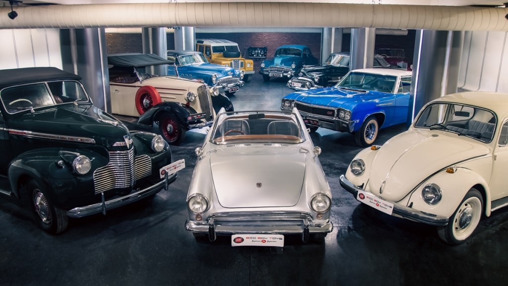 Big Boyz Toyz to host classic car e-auction: 1960 Volkswagen Beetle, Buick, Austin & more