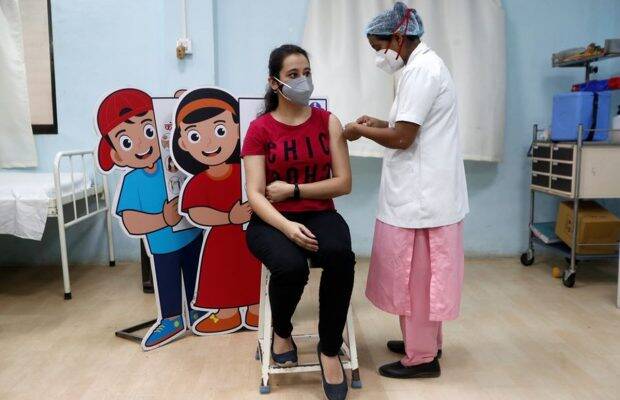 Covid-19, omicron, covid new variant, travel restrictions, WHO