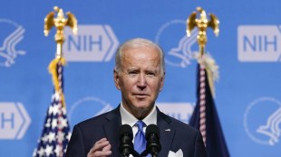joe biden, omicron cases in US