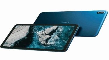 The gorgeous display has In cell 2K (1200 x 2000) resolution, Brightness boost, SGS Low blue light certification and brightness of 400 nits (typ.). The display has nicely deep colours when you look at it straight on.
