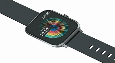The elegant 2.5D curved spherical dial rests in a premium alloy metal casing.