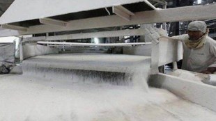 If a mill fails to clear its dues, the sugar commissioner refuses to issue a license for the next season. Mills that start operations without a license are liable to be fined Rs 500 per tonne of cane crushed.