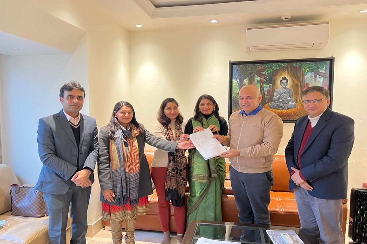 "A delegation of parents of Delhi's children led by @DrLahariya, @AiyarYamini submitted a memorandum to me signed by more than 1600 parents for reopening of schools. Why we are the last among major countries to decide on this?," Sisodia tweeted.