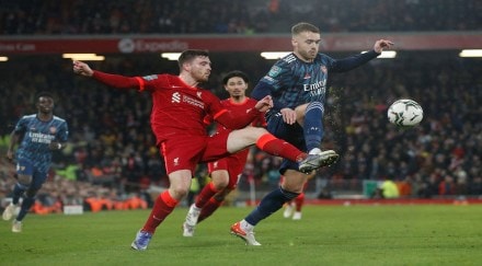 Liverpool's Andrew Robertson in action with Arsenal's Calum Chambers (Reuters file image)