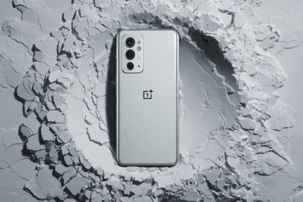 OnePlus 9RT
