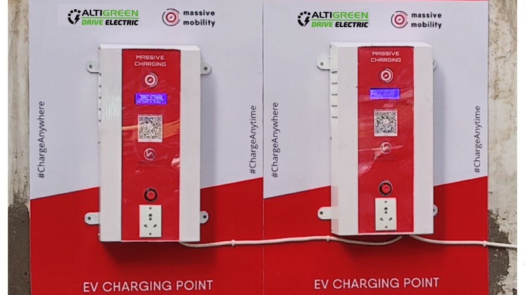 Altigreen partners with Massive Mobility to install 25,000 EV charging stations in two years