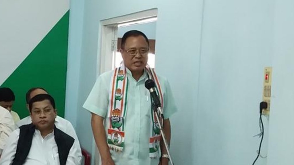 Korungthang, who submitted his resignation to the Speaker, was expected to resign from the Congress, the party acted first and expelled the legislator today.