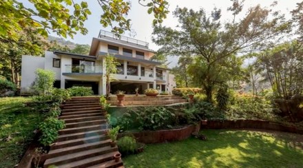 About 4.5 million people work in the hospitality business, which accounts for about 9% of India's GDP (GDP). 